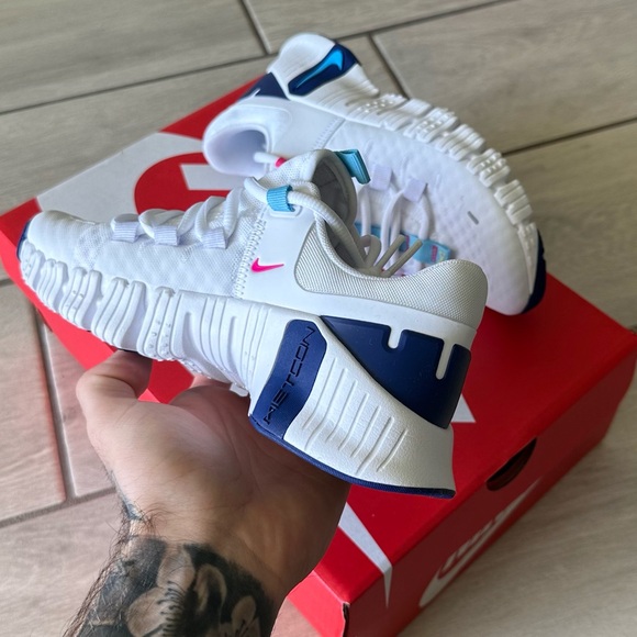 NIKE FREE METCON 5 WHITE PURPLE - Picture 3 of 4